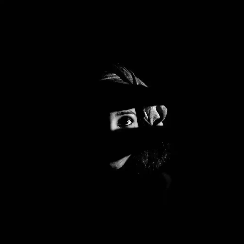 eyes-in-the-shadow-digital-marketing-specialist-in-toronto